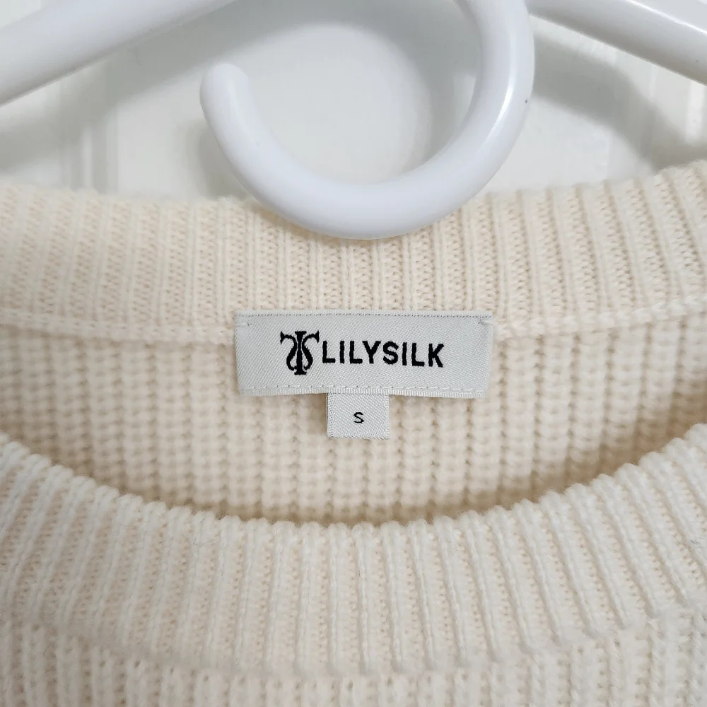 Lilysilk - Merino Wool Sweater - Picture 3 of 6